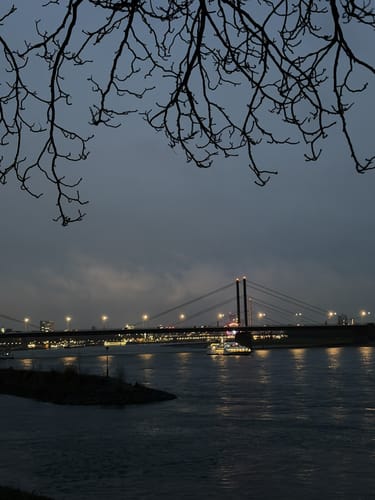 Rheinbrückenrunde