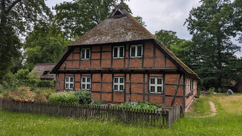 Zur Heideblüte von Undeloh nach Wilsede