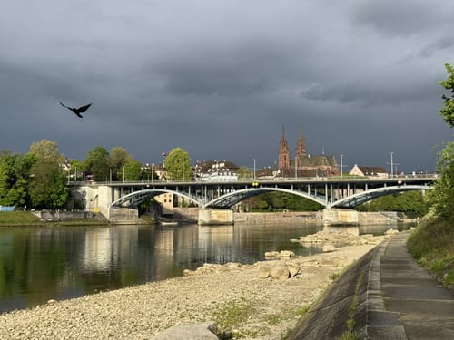 Rheinweg: Wettsteinbrücke - Dreirosenbrücke - Kraftwerkinsel