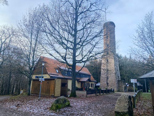 Vom Höcherbergturm um den Dörrberg