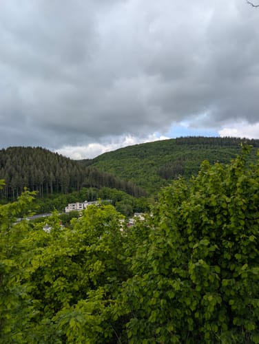 Entlang der Ruwer zur Burg Sommerau