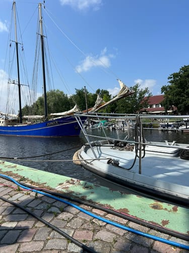 Entlang des Ryck bis zum Wieckhafen