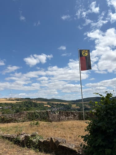 Zu den Wolfstein Burgen
