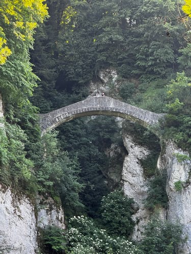 Teufelsbrücke - Hängebrücke  von Oberbergstraße