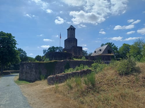Burg Grimburg Runde