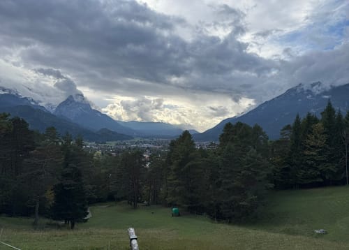 Familienwanderung zur Fichtenhütte auf dem Wank-Panoramaberg