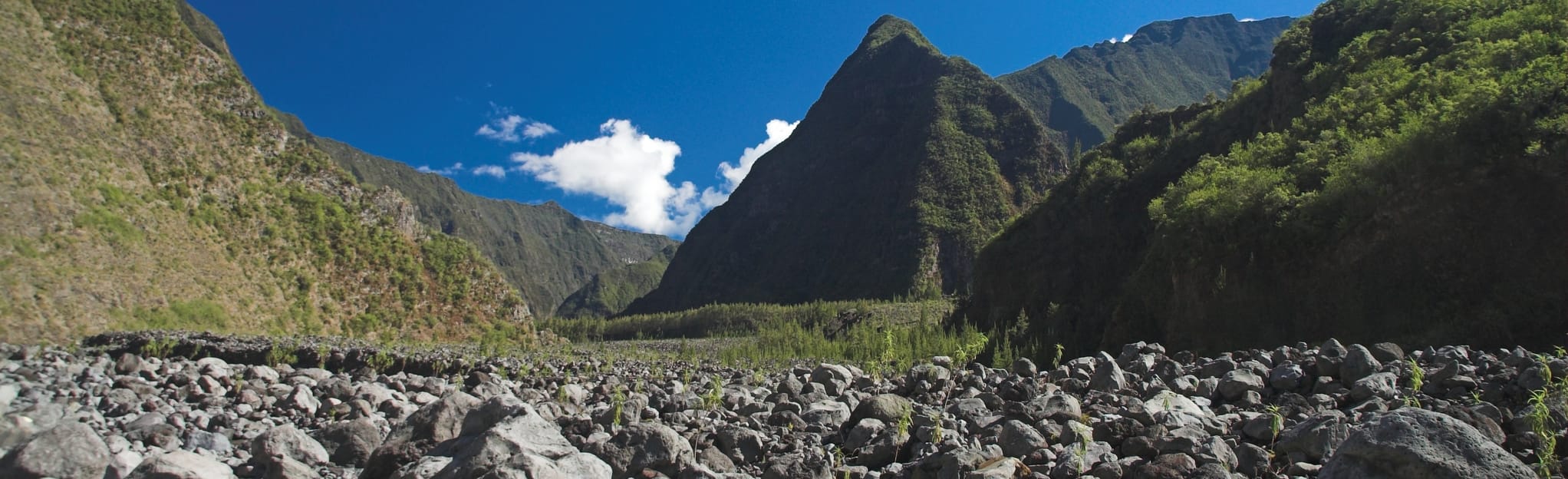 GR®R2: Ile de la Réunion: 27 Reviews, Map - Saint-Denis, Réunion ...