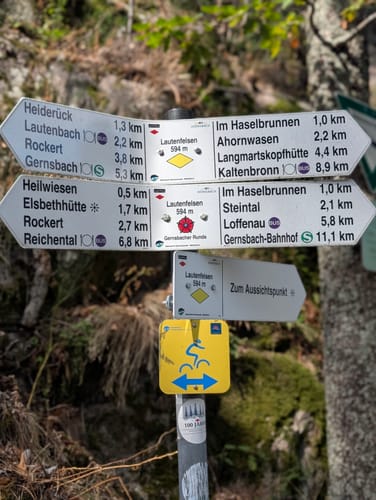 Lautenbacher Felsenweg