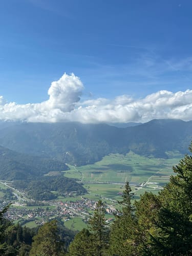 Zur Osterfeuerspitze