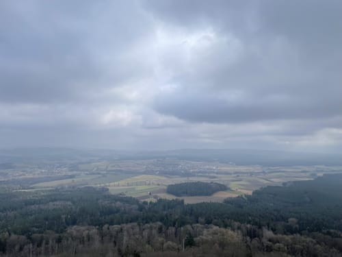 Vulkanlandschaft Rauher Kulm Gelbe - Blaue Linien
