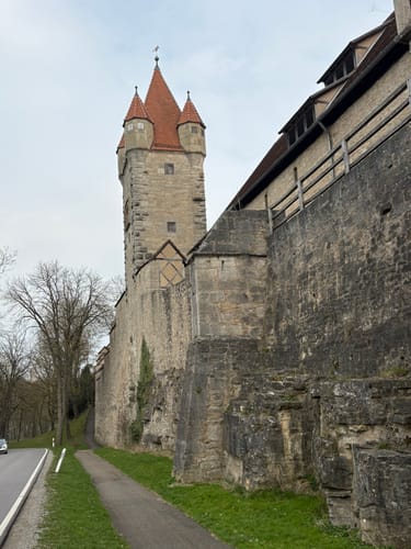 Rothenburg ob der Tauber: Alte Stadtmauer mit Wehrgang Runde