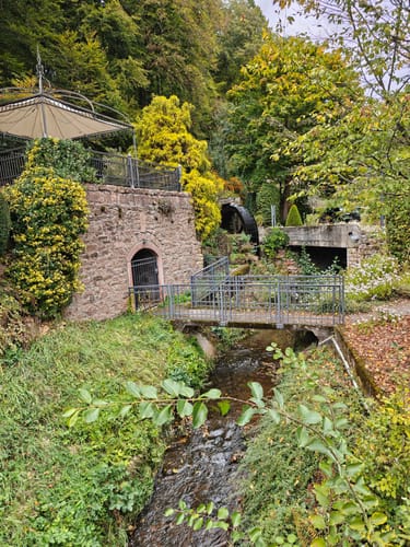 Mespelbrunn: Räuberlandweg 3