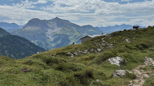 Zur Mindelheimer Hütte über den Krumbacher Höhenweg
