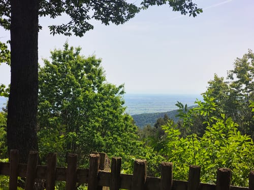 Hambacher Schloss - Hohe Loog
