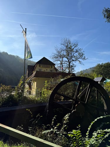 Laubach Wasserfall via Altwied und Melsbach