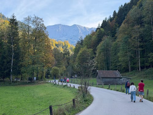 Wanderung durch die Partnachklamm und zurück über Graseck