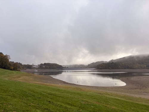 Um den Hennesee