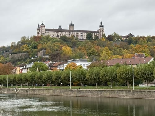 Mainbrücke - Festung Marienberg
