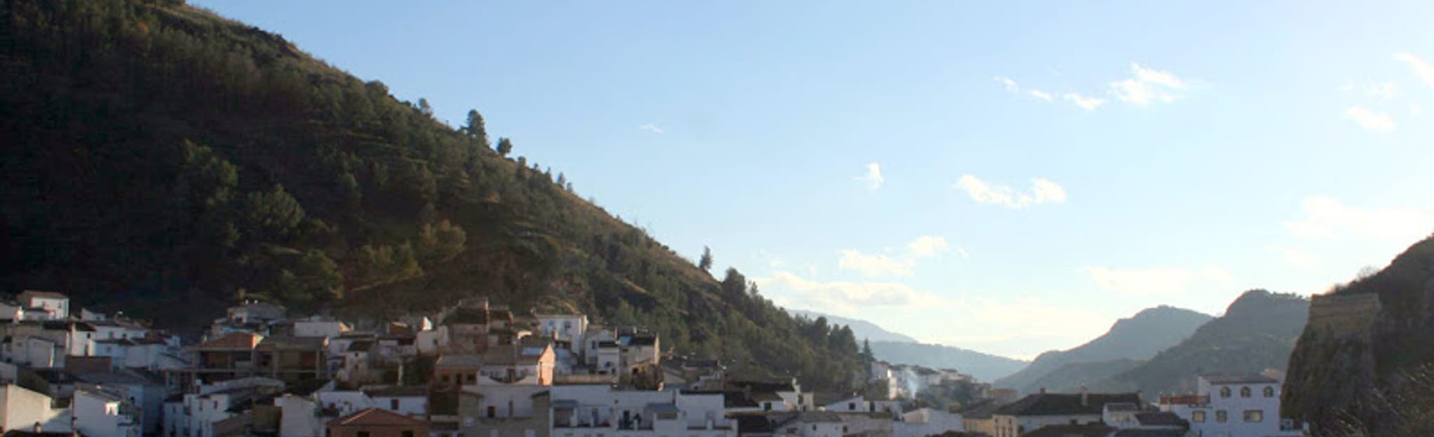 Foto de Paseo del Río Cambil en Cambil, Jaén