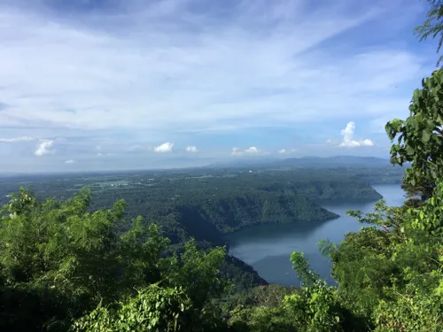 10 Best Trails and Hikes in Batangas | AllTrails