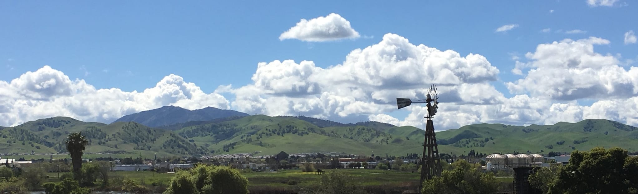 Antioch Marina and Dow Wetlands - EyJidWNrZXQiOiJhc3NldHMuYWxsdHJhaWxzLmNvbSIsImtleSI6InVwbG9hZHMvcGhvdG8vaW1hZ2UvMjAzMDIwNjcvMzhmNzM2ZDAyZTQ5ZDc5ZTg5YjkxY2Q2MDEwMzZiZGYuanBnIiwiZWRpdHMiOnsidG9Gb3JtYXQiOiJqcGVnIiwicmVzaXplIjp7IndpZHRoIjoyMDQ0LCJoZWlnaHQiOjYyNCwiZml0IjoiY292ZXIifSwicm90YXRlIjpudWxsLCJqcGVnIjp7InRyZWxsaXNRdWFudGlzYXRpb24iOnRydWUsIm92ZXJzaG9vdERlcmluZ2luZyI6dHJ1ZSwib3B0aW1pc2VTY2FucyI6dHJ1ZSwicXVhbnRpc2F0aW9uVGFibGUiOjN9fX0=