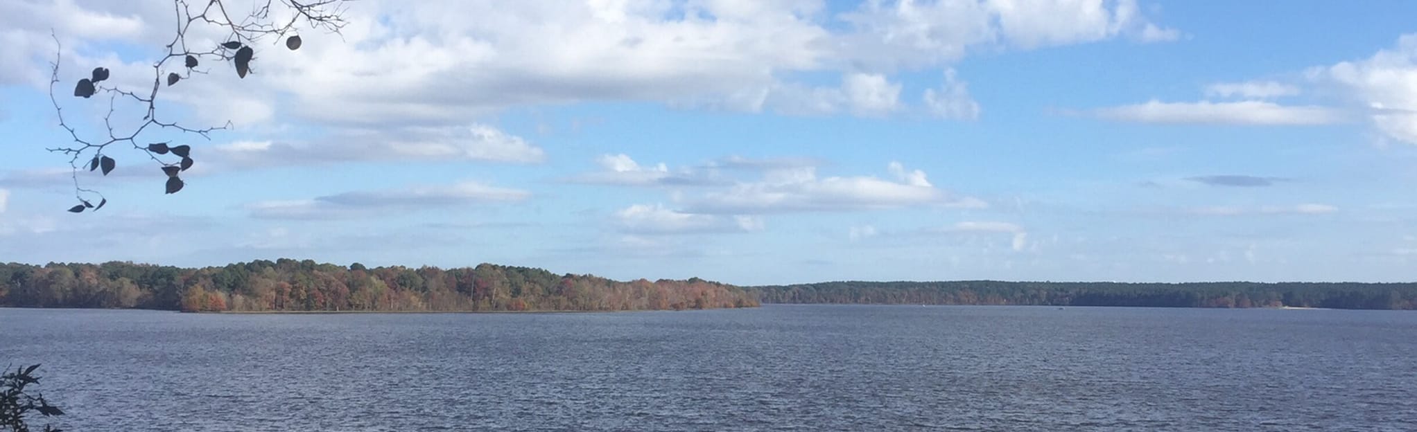 Falls Lake Trail Rogers Road to - EyJidWNrZXQiOiJhc3NldHMuYWxsdHJhaWxzLmNvbSIsImtleSI6InVwbG9hZHMvcGhvdG8vaW1hZ2UvMjE2NjcwNzUvMTA2ZjcyMWM5NTRmNGFkODk2ODFhMTJkN2U5ZjFjMjIuanBnIiwiZWRpdHMiOnsidG9Gb3JtYXQiOiJqcGVnIiwicmVzaXplIjp7IndpZHRoIjoyMDQ0LCJoZWlnaHQiOjYyNCwiZml0IjoiY292ZXIifSwicm90YXRlIjpudWxsLCJqcGVnIjp7InRyZWxsaXNRdWFudGlzYXRpb24iOnRydWUsIm92ZXJzaG9vdERlcmluZ2luZyI6dHJ1ZSwib3B0aW1pc2VTY2FucyI6dHJ1ZSwicXVhbnRpc2F0aW9uVGFibGUiOjN9fX0=