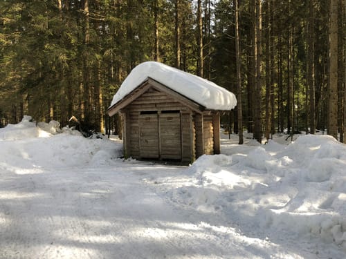 Entlang des Schmalzbachs zum Schwellhäusl