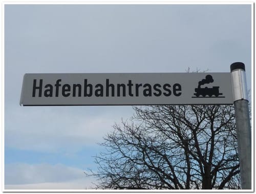 Halle: Hafenbahn-Radroute