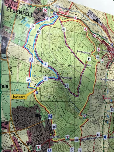 Durch den Erlenbacher Forstwald