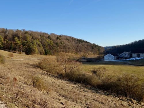 Von Titting zur Burgruine Bechthal