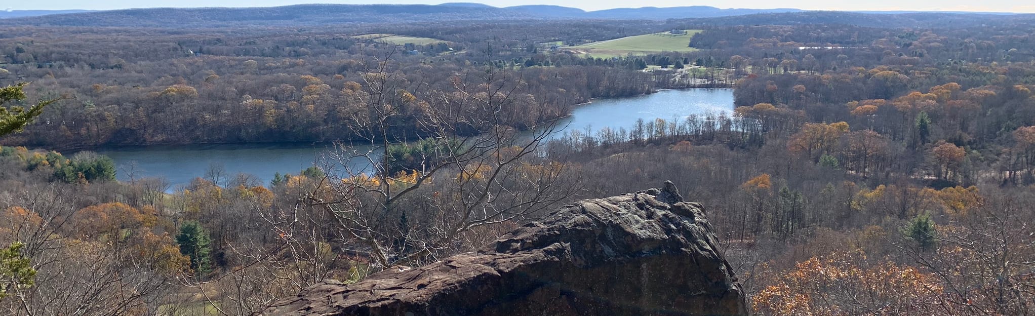 Metacomet Trail Loop: 4.683 foto - Connecticut | AllTrails