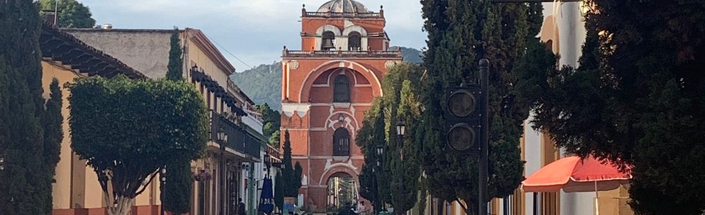 Centro Histórico de San Cristóbal de las Casas: 114 fotos - Chiapas, Mexico  | AllTrails