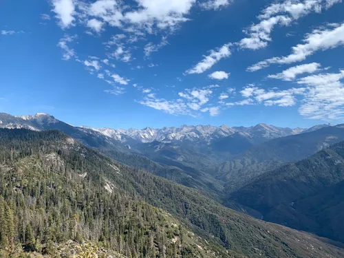 Sequoia national outlet park hiking trails