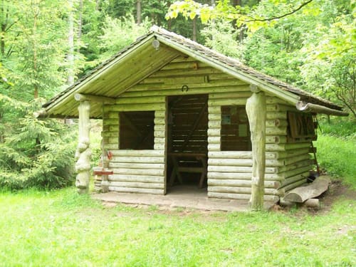 Forsthaus Heldenstein - Langenkopfquelle