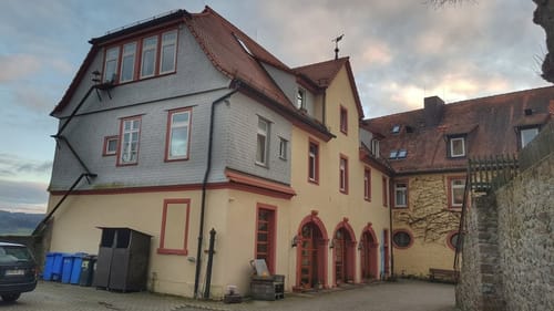 Hoch zum Schloß Reichenberg