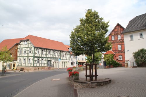 Die Brandenburg und das Schloss Augustenau