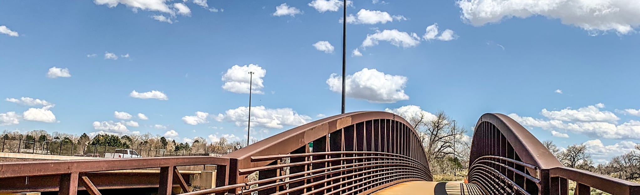 Smoky Hill Trail to Parker Road - EyJidWNrZXQiOiJhc3NldHMuYWxsdHJhaWxzLmNvbSIsImtleSI6InVwbG9hZHMvcGhvdG8vaW1hZ2UvMjYxMjg3MjEvODJhYWNlNTc5NzllNzQ5OWQ1Yjk1OWRhY2Q2ZGVkZGYuanBnIiwiZWRpdHMiOnsidG9Gb3JtYXQiOiJqcGVnIiwicmVzaXplIjp7IndpZHRoIjoyMDQ0LCJoZWlnaHQiOjYyNCwiZml0IjoiY292ZXIifSwicm90YXRlIjpudWxsLCJqcGVnIjp7InRyZWxsaXNRdWFudGlzYXRpb24iOnRydWUsIm92ZXJzaG9vdERlcmluZ2luZyI6dHJ1ZSwib3B0aW1pc2VTY2FucyI6dHJ1ZSwicXVhbnRpc2F0aW9uVGFibGUiOjN9fX0=