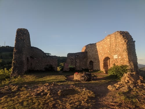 Von St. Georgen zur Schneeburg