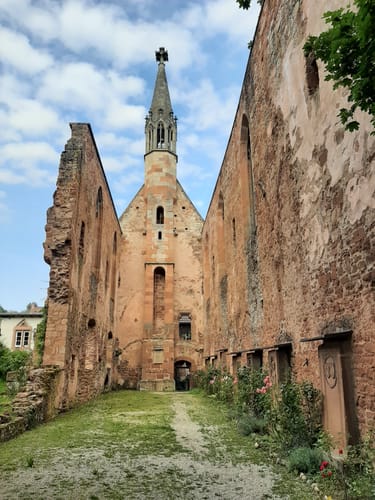 Burgruine Stauf Rundweg