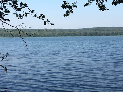 Von Klein Nemerow entlang des Tollensesees