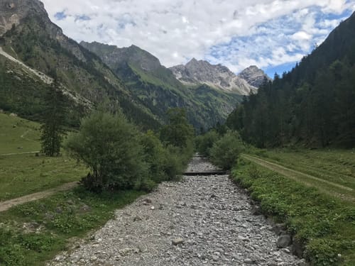 Durchs Oytal auf dem Dr-Hohenadel-Weg