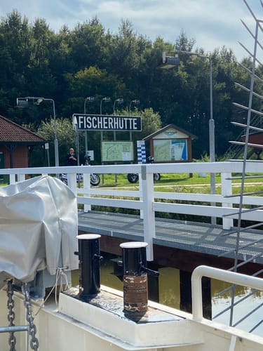 Um den Nord-Ostsee-Kanal