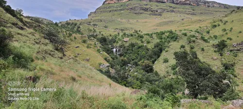 Best Hikes and Trails in Kamberg