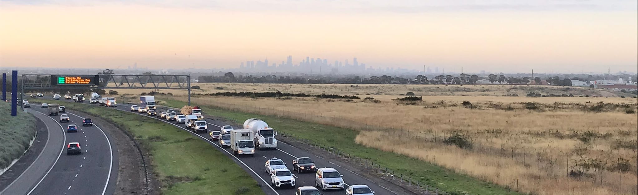 M80 / Western Ring Road Trail 3 foto
