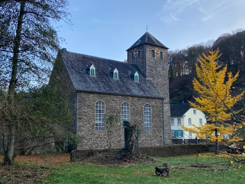 Müngsten: Links und rechts der Wupper