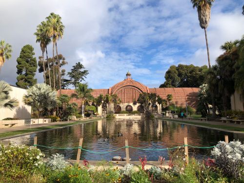 are dogs allowed in balboa park hiking trails