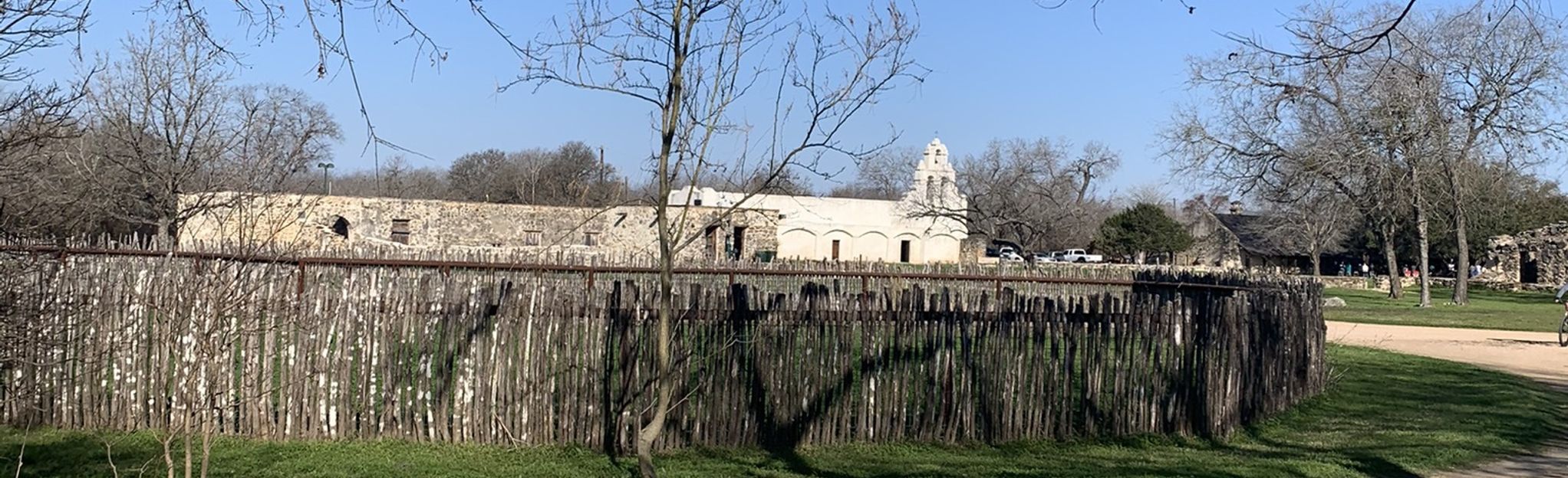 Mission San Juan Acequia Trail - EyJidWNrZXQiOiJhc3NldHMuYWxsdHJhaWxzLmNvbSIsImtleSI6InVwbG9hZHMvcGhvdG8vaW1hZ2UvMzQyMjQ2NDIvY2FjZjM1MzJiYTZmMGExMDllODRkZjdhNzQ3NDQ0ZjYuanBnIiwiZWRpdHMiOnsidG9Gb3JtYXQiOiJqcGVnIiwicmVzaXplIjp7IndpZHRoIjoyMDQ0LCJoZWlnaHQiOjYyNCwiZml0IjoiY292ZXIifSwicm90YXRlIjpudWxsLCJqcGVnIjp7InRyZWxsaXNRdWFudGlzYXRpb24iOnRydWUsIm92ZXJzaG9vdERlcmluZ2luZyI6dHJ1ZSwib3B0aW1pc2VTY2FucyI6dHJ1ZSwicXVhbnRpc2F0aW9uVGFibGUiOjN9fX0=