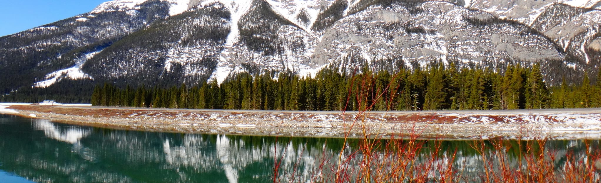 High Rockies Spray Lakes Loop 9 foto's Alberta, Canada AllTrails