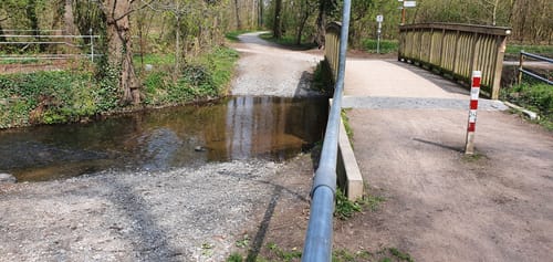 Am Ölbach und auf dem Hofweg