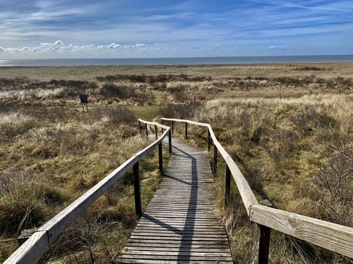 Östliches Juist über Deichpromenade